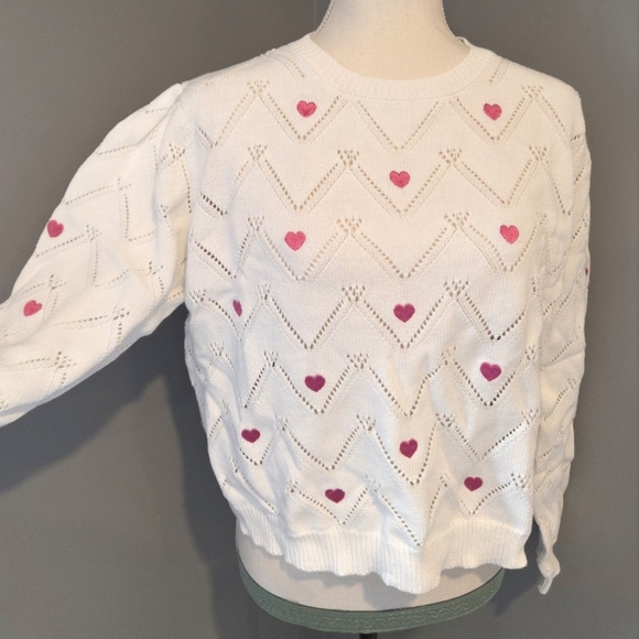 NWT Francesca’s White Heart Pointelle Sweater - Valentine XL - Picture 5 of 7